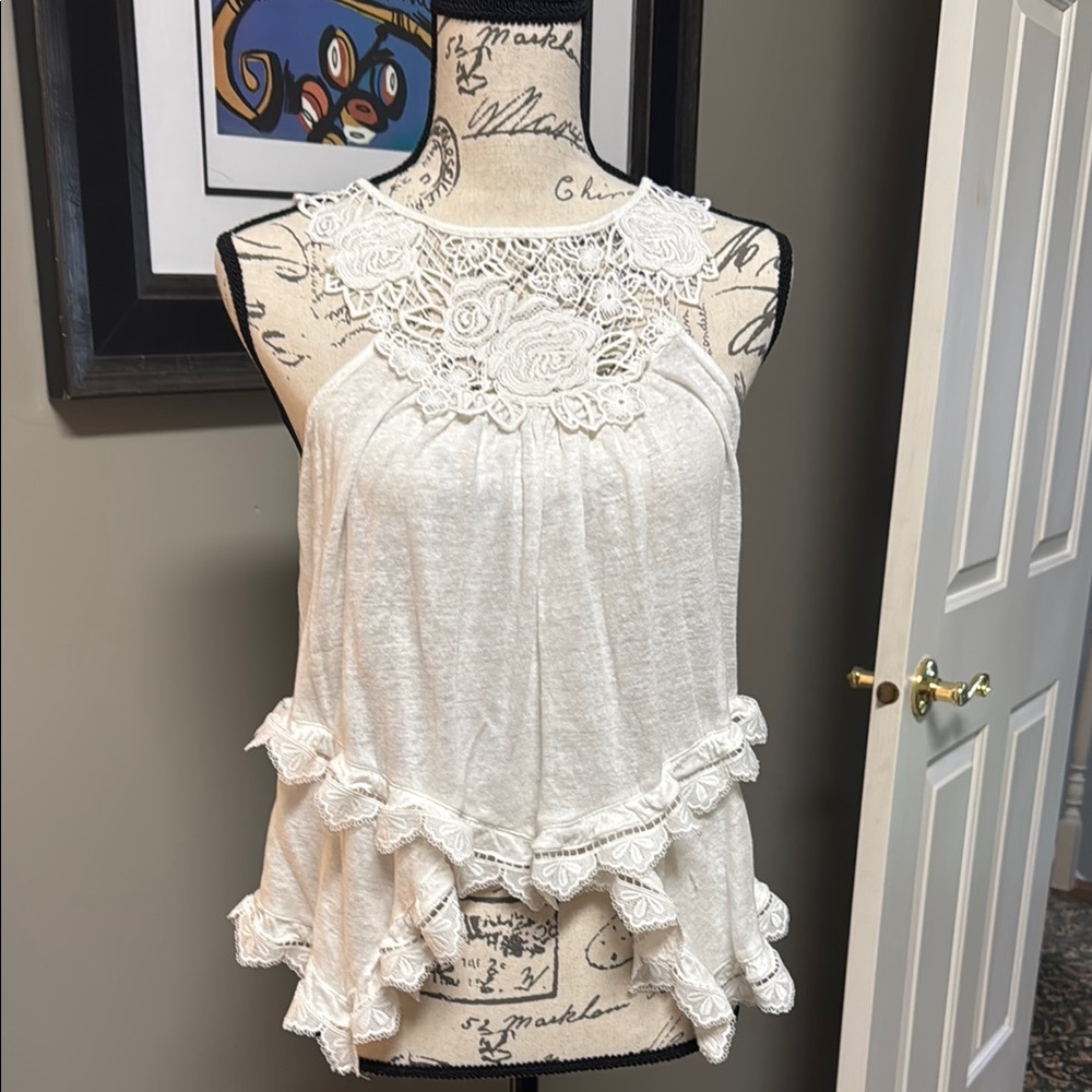Elegant White Lace Trim Women's Top